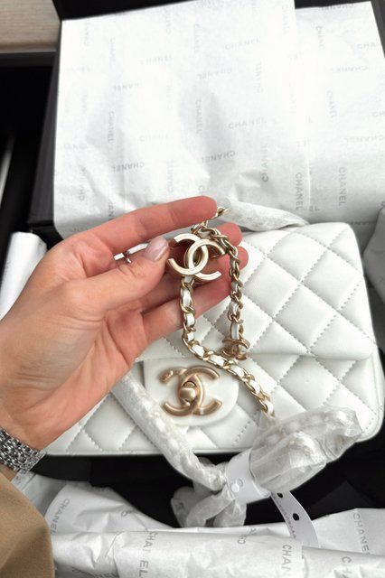 Chanel сумка-клатч з ланцюжком, біла SUM.NAT-17.2 фото