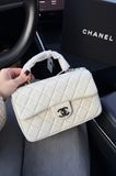 CHANEL cумка-конверт з ручкою, біла зі срібною фурнітурою SUM.NAT-16.3 фото